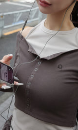 モデル：158cm（着用サイズ：FREE　着用カラー：C-GRY）