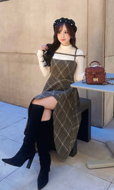 モデル：155cm（着用サイズ：FREE　着用カラー：MOC）