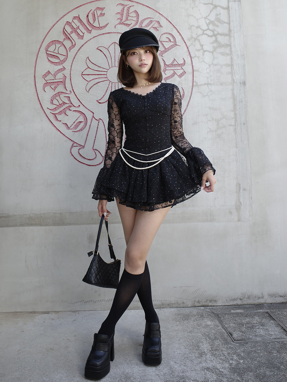 モデル：163cm（着用サイズ：FREE　着用カラー：BLK）