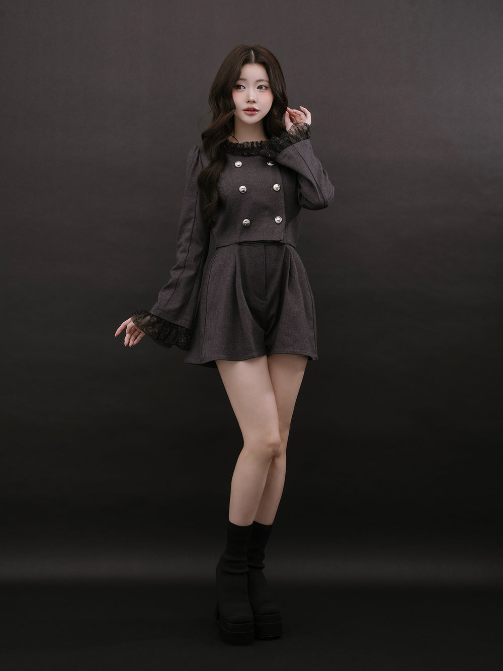 モデル：164cm（着用サイズ：FREE　着用カラー：GRY）
