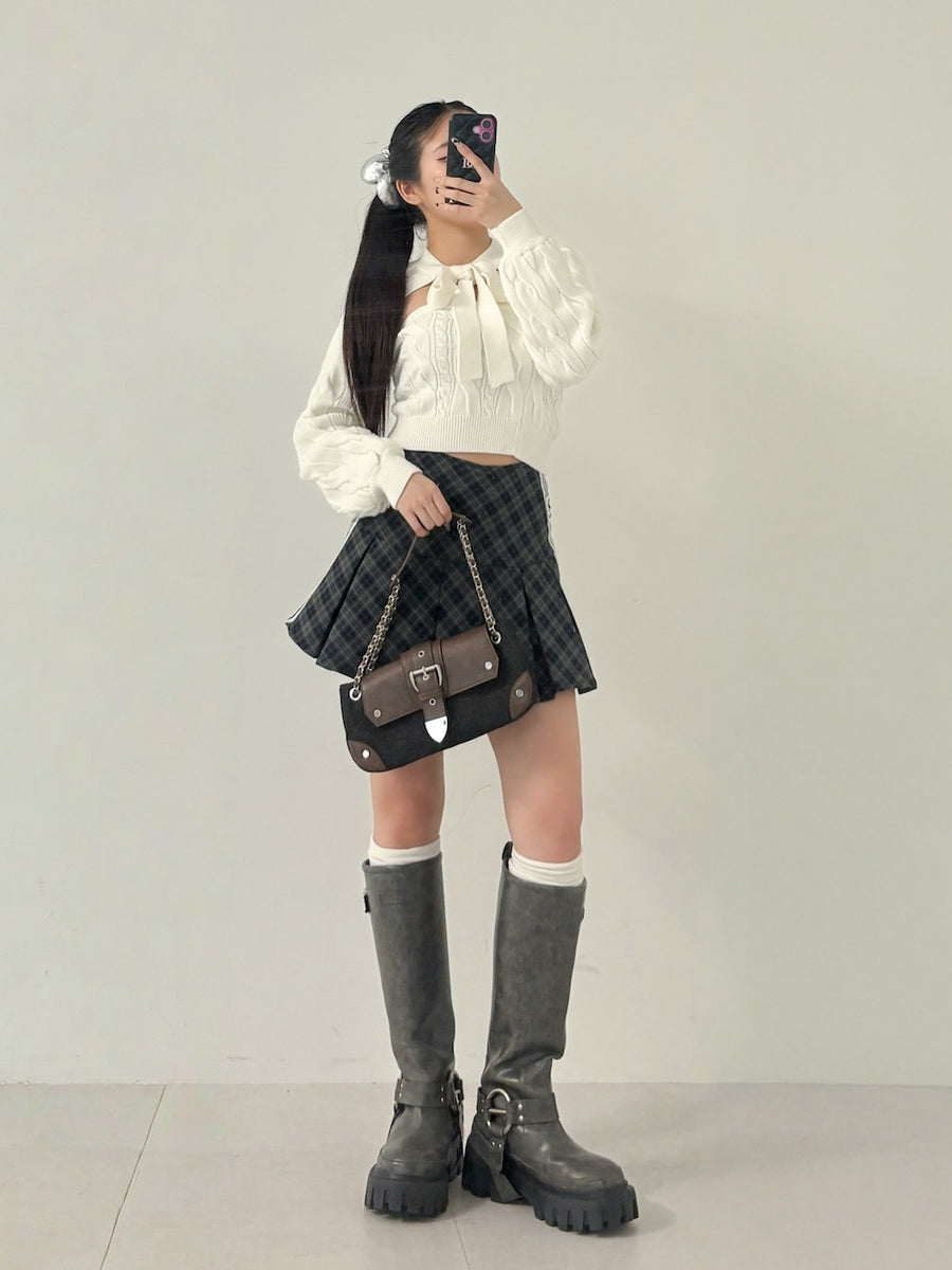 モデル：155cm（着用サイズ：FREE　着用カラー：WHT）