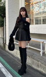 サイズ：L　カラー：BLK