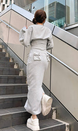 モデル：155cm（着用サイズ：FREE　着用カラー：GRY）