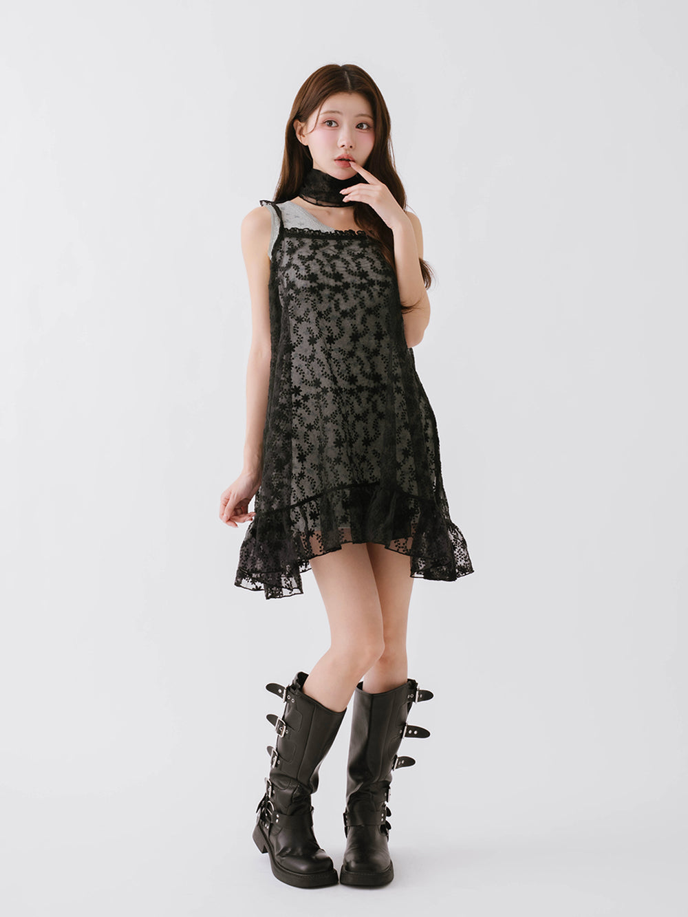 モデル：164cm（着用サイズ：FREE　着用カラー：BLK）
