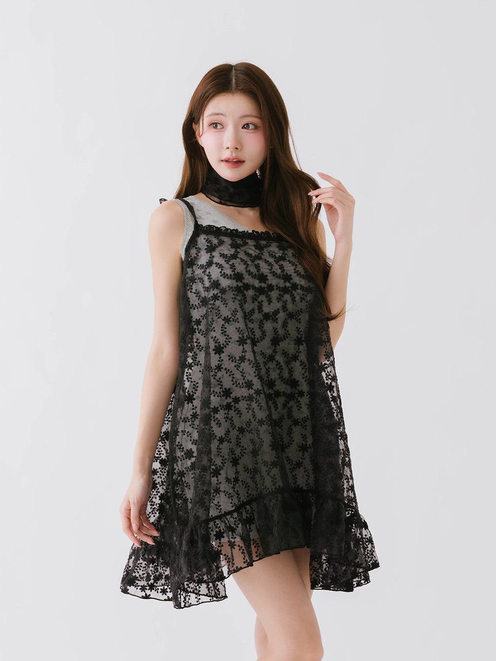 モデル：164cm（着用サイズ：FREE　着用カラー：BLK）