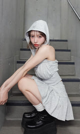 モデル：156cm（着用サイズ：FREE　着用カラー：GRY）