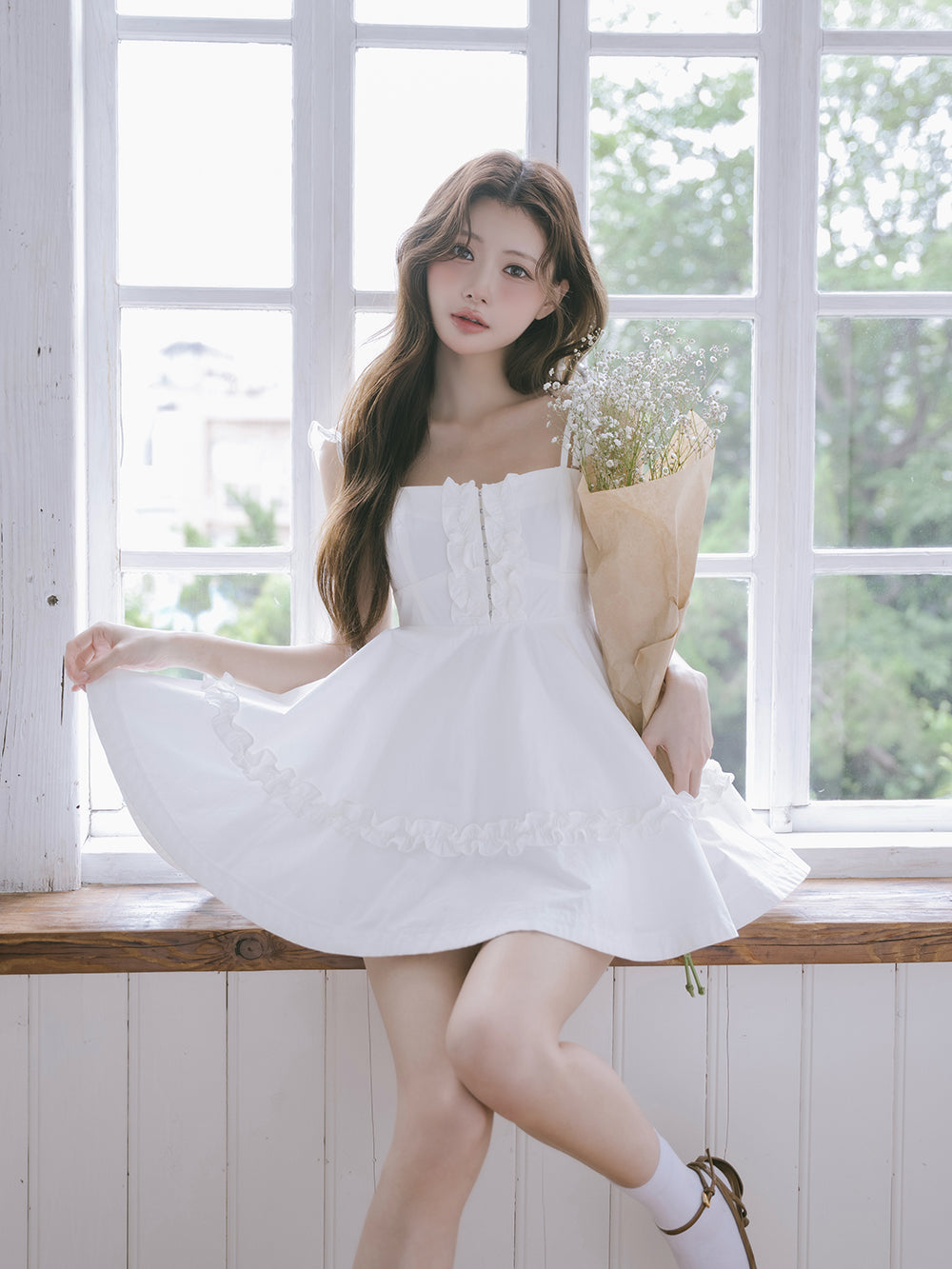 モデル：164cm（着用サイズ：FREE　着用カラー：WHT）