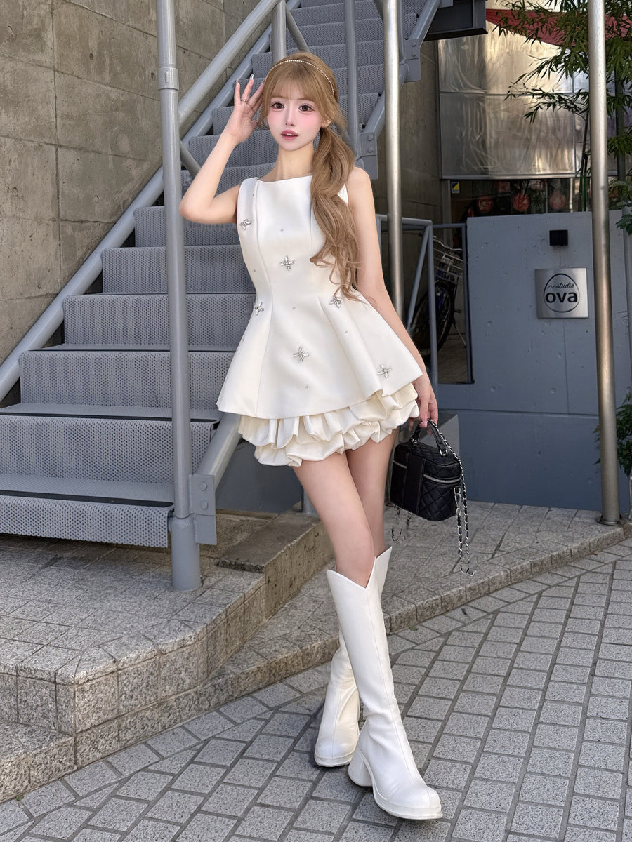 モデル：158cm（着用サイズ：FREE　着用カラー：WHT）