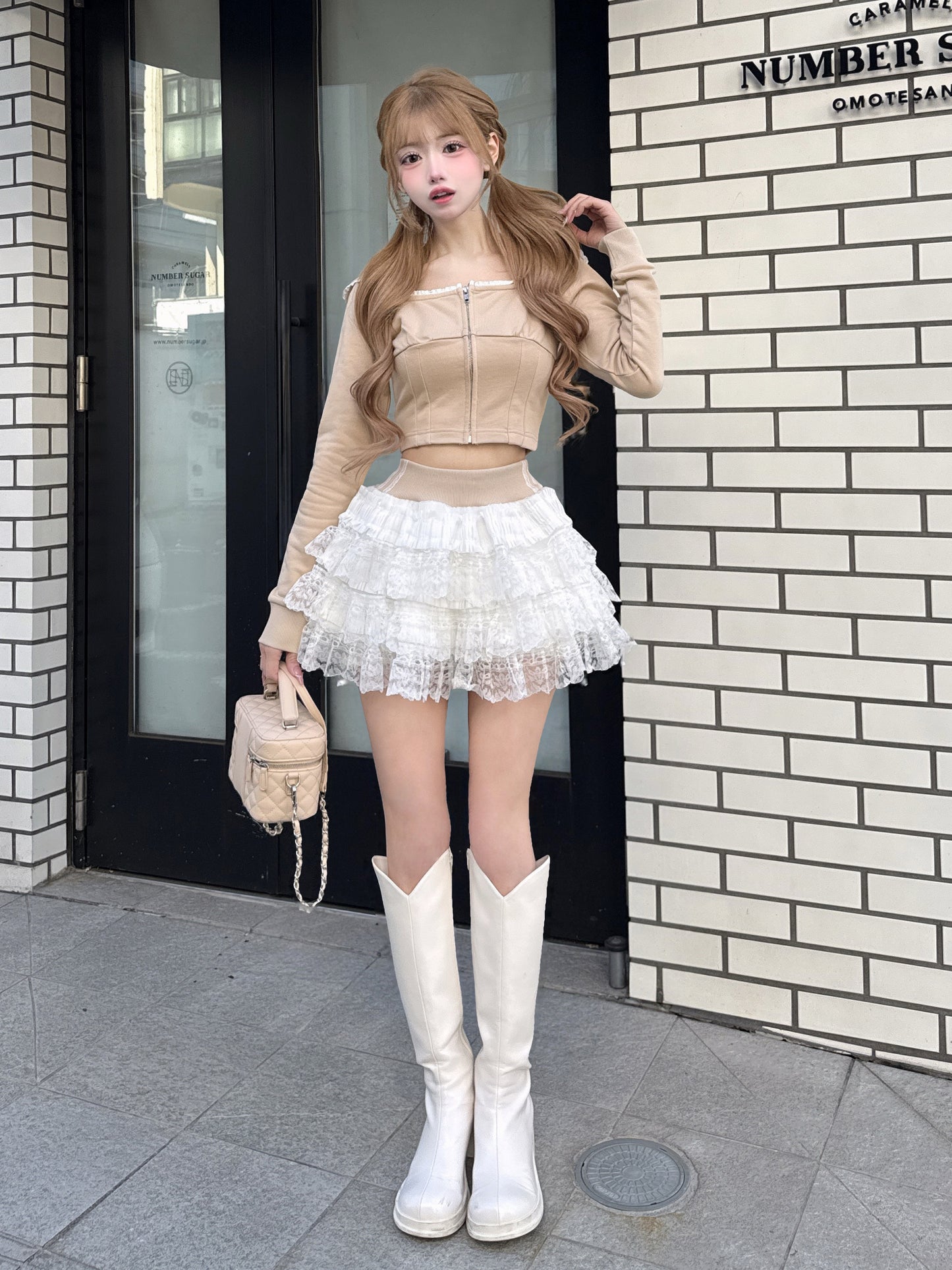 モデル：158cm（着用サイズ：FREE　着用カラー：BEG）