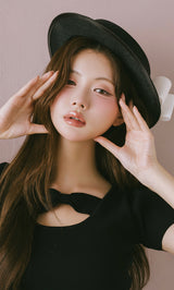 モデル：164cm（着用サイズ：FREE　着用カラー：BLK）