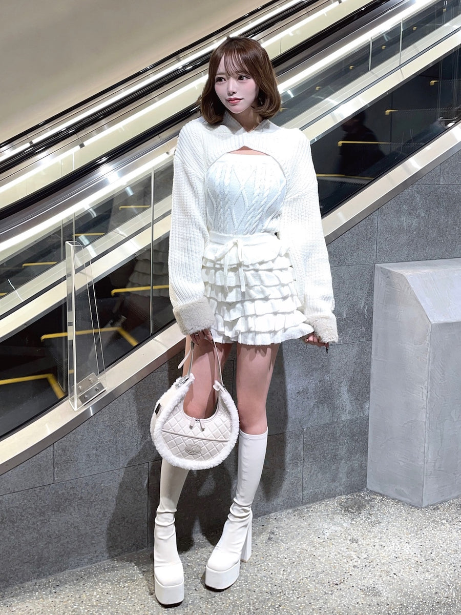 サイズ：M　カラー：IVO