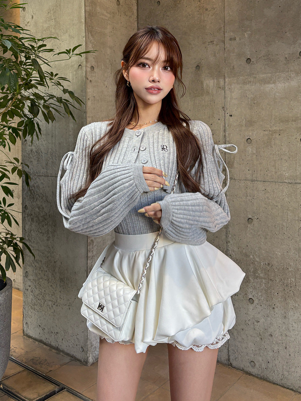 モデル：163cm（着用サイズ：FREE　着用カラー：GRY）