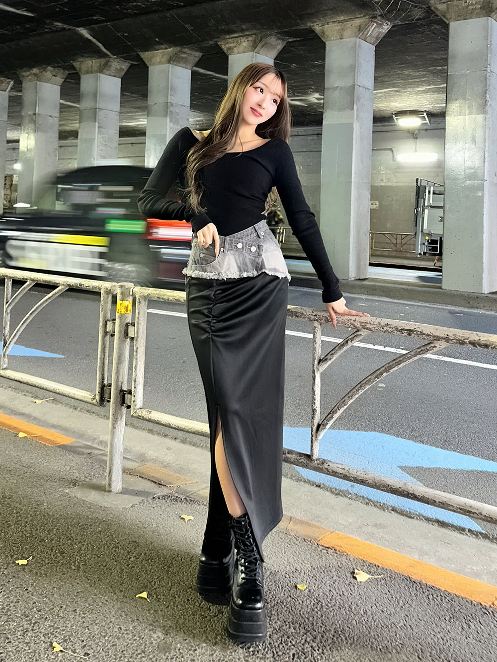 モデル：156cm（着用サイズ：S　着用カラー：BLK）