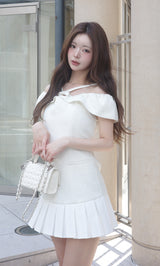 モデル：158cm（着用サイズ：FREE　着用カラー：WHT）