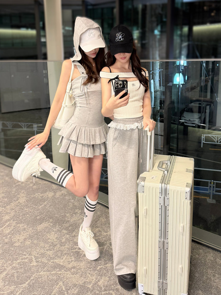 モデル：160cm（着用サイズ：FREE　着用カラー：WHT）