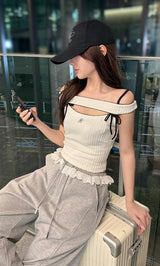 モデル：160cm（着用サイズ：FREE　着用カラー：WHT）