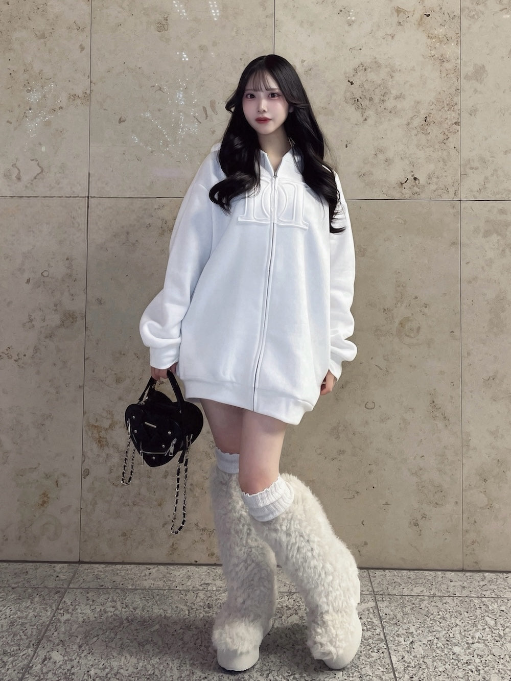 サイズ：S　カラー：IVO