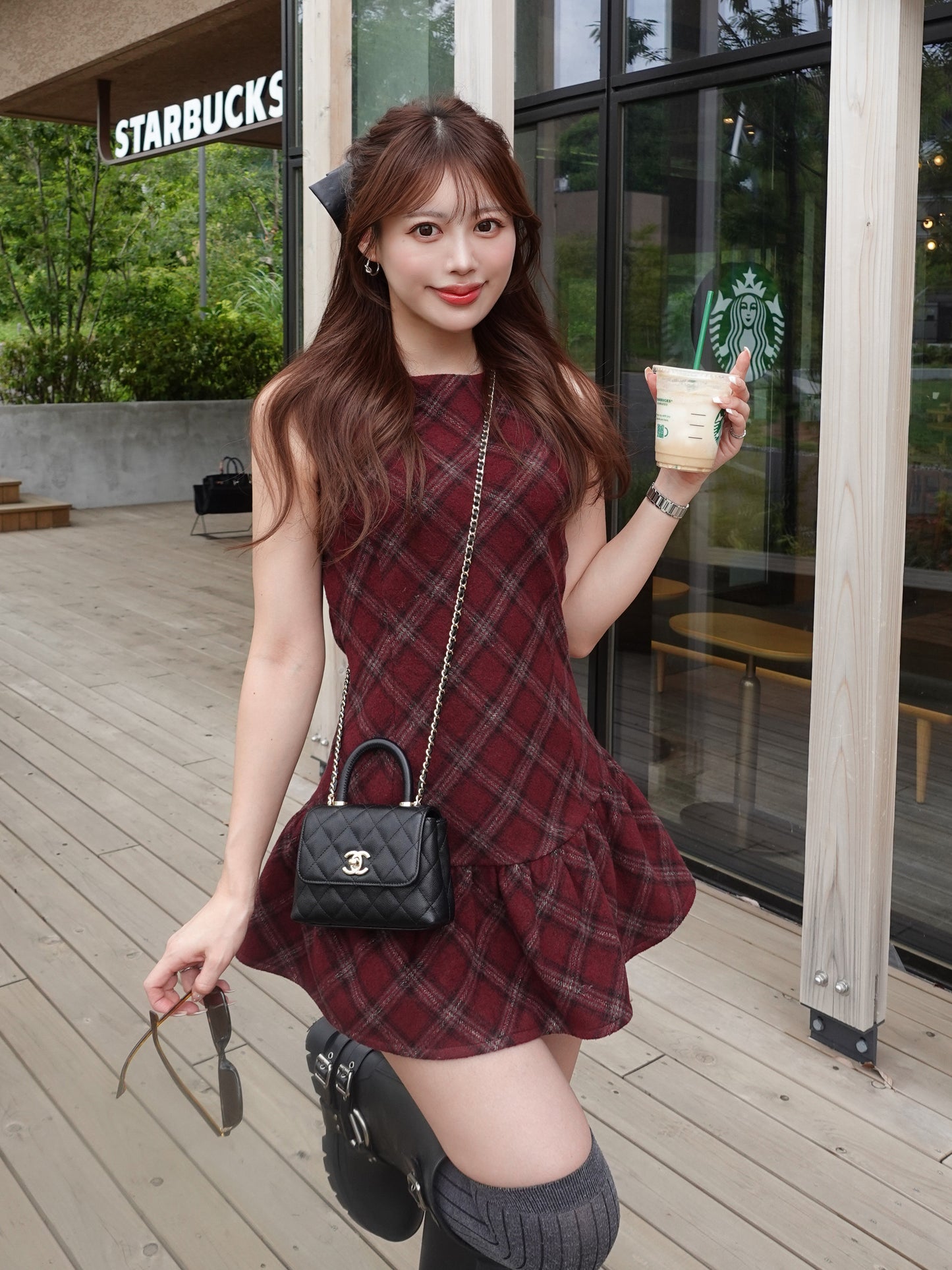 モデル：164cm（着用サイズ：FREE　着用カラー：BRD）