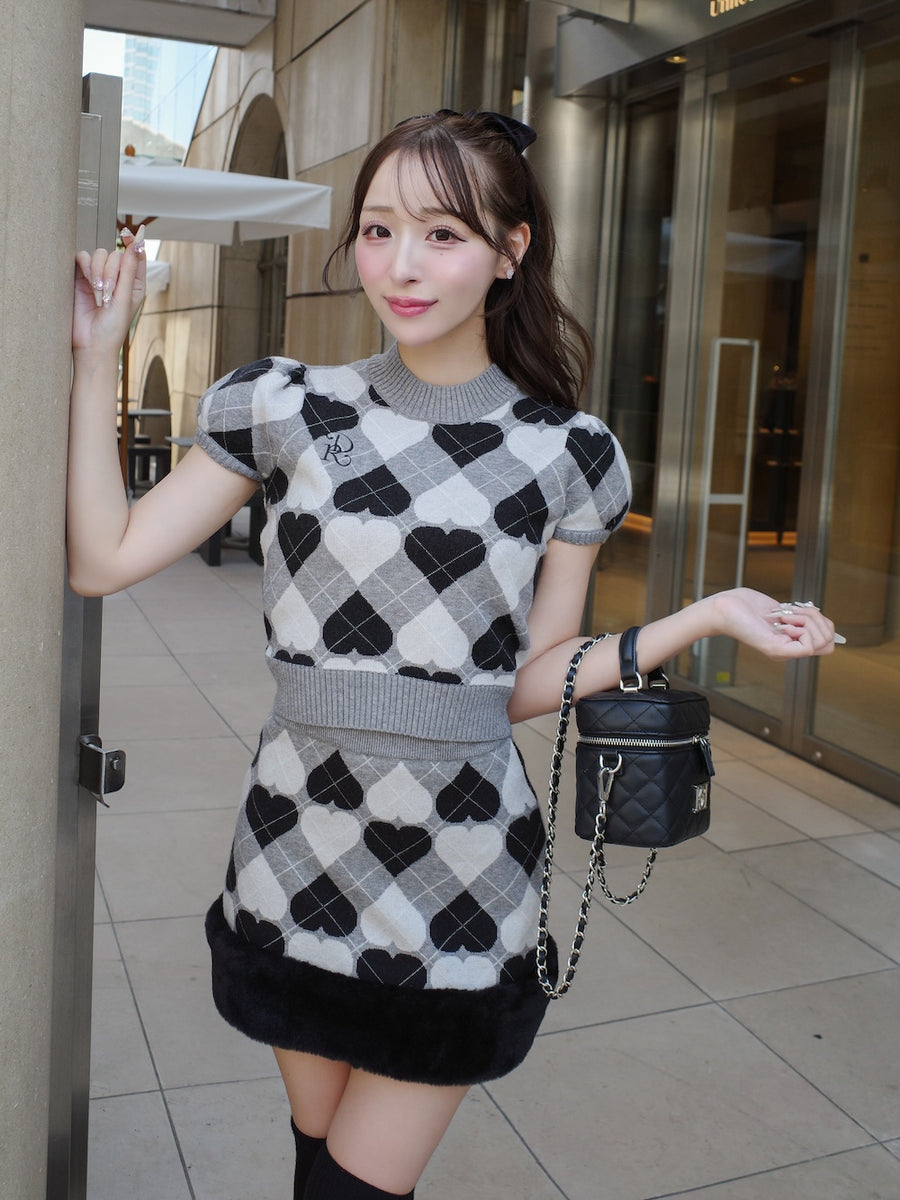 モデル：156cm（着用サイズ：FREE　着用カラー：GRY）