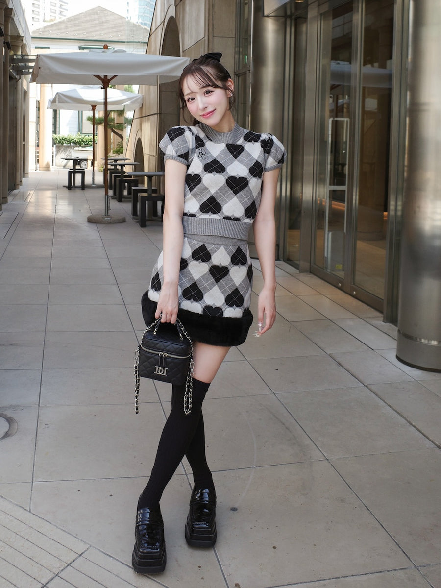 モデル：156cm（着用サイズ：FREE　着用カラー：GRY）