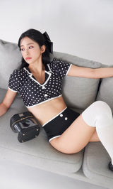 モデル：168cm（着用サイズ：FREE　着用カラー：BLK）