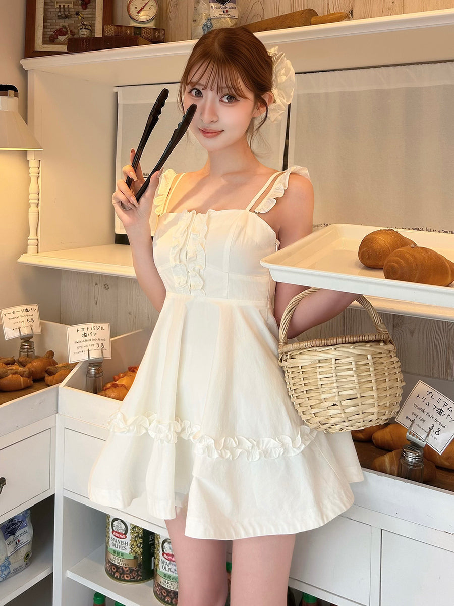 モデル：161cm（着用サイズ：FREE　着用カラー：WHT）