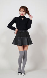 モデル：156cm（着用サイズ：S　着用カラー：BLK）