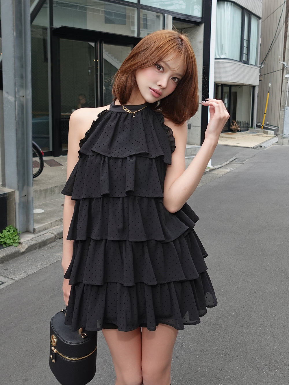 モデル：163cm（着用サイズ：FREE　着用カラー：BLK）