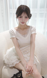 モデル：158cm（着用サイズ：FREE　着用カラー：WHT）