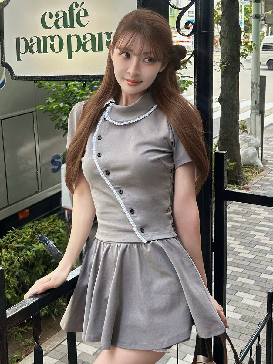 モデル：161cm（着用サイズ：FREE　着用カラー：GRY）