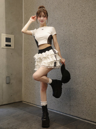 モデル：158cm（着用サイズ：FREE　着用カラー：WHT）