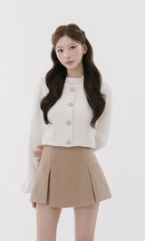 モデル：165cm（着用サイズ：FREE　着用カラー：WHT）