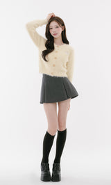 モデル：165cm（着用サイズ：FREE　着用カラー：YEL）