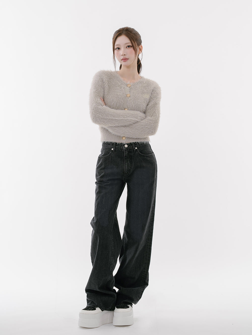 モデル：165cm（着用サイズ：FREE　着用カラー：GRY）