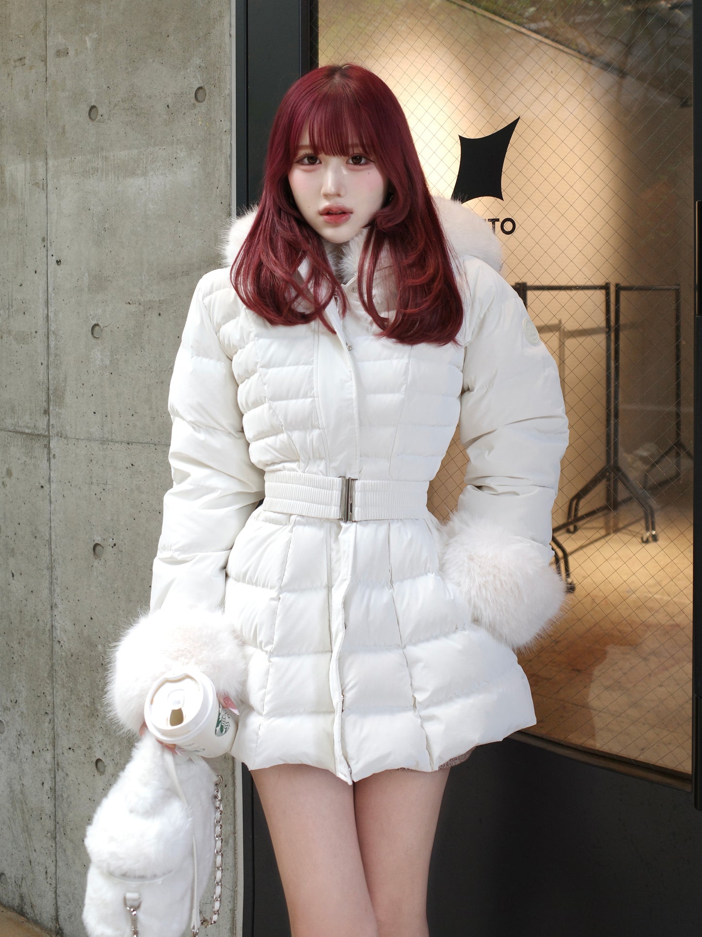 モデル：165cm（着用サイズ：S　着用カラー：WHT）