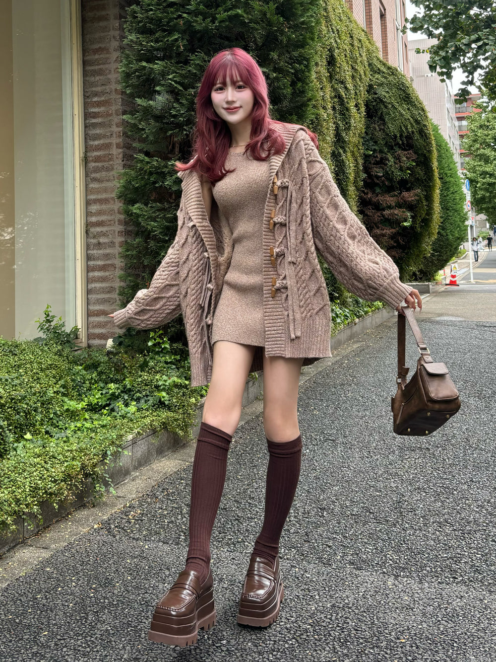 ケーブルアンサンブルニットミニワンピース