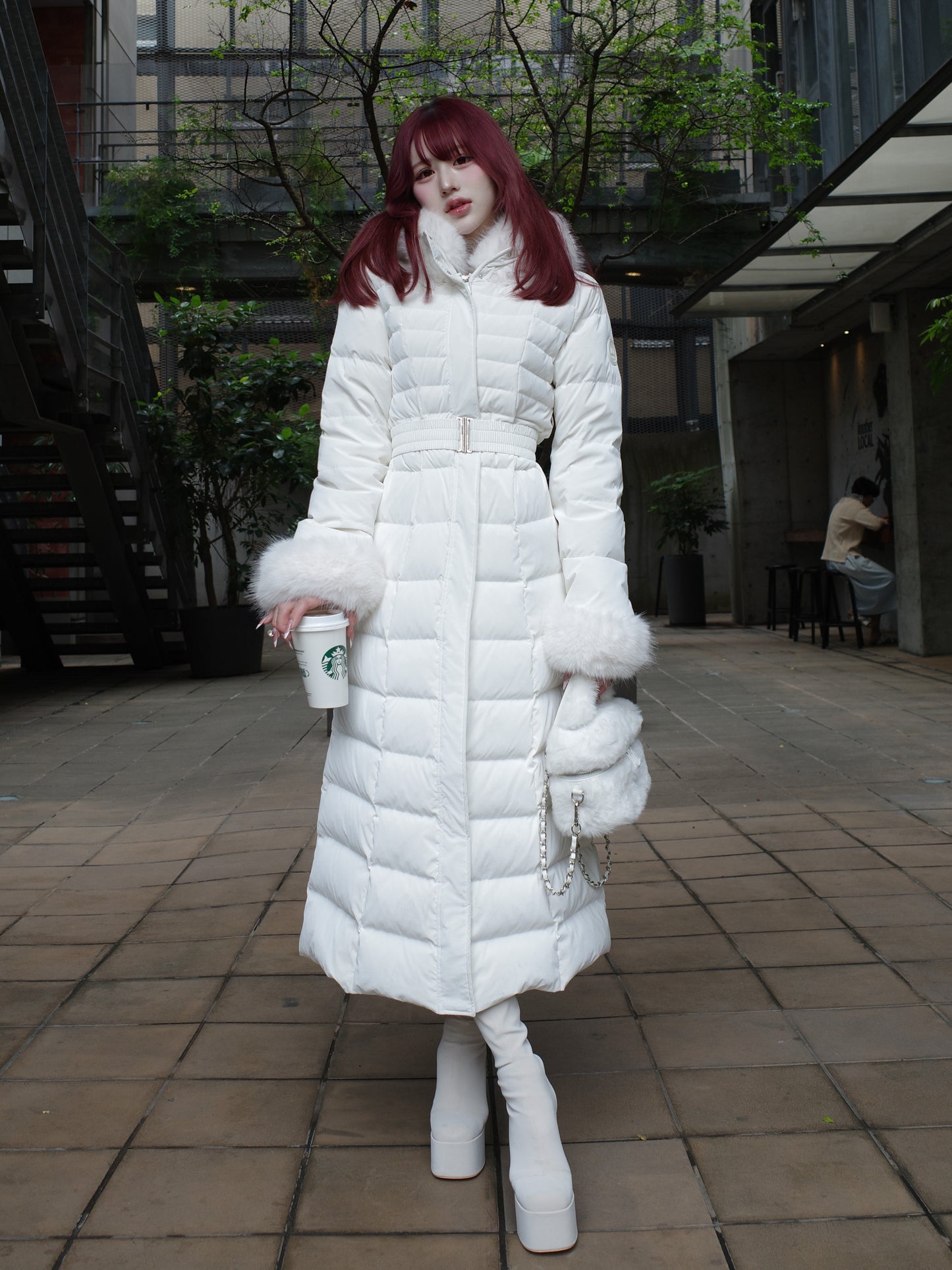 モデル：165cm（着用サイズ：S　着用カラー：WHT）