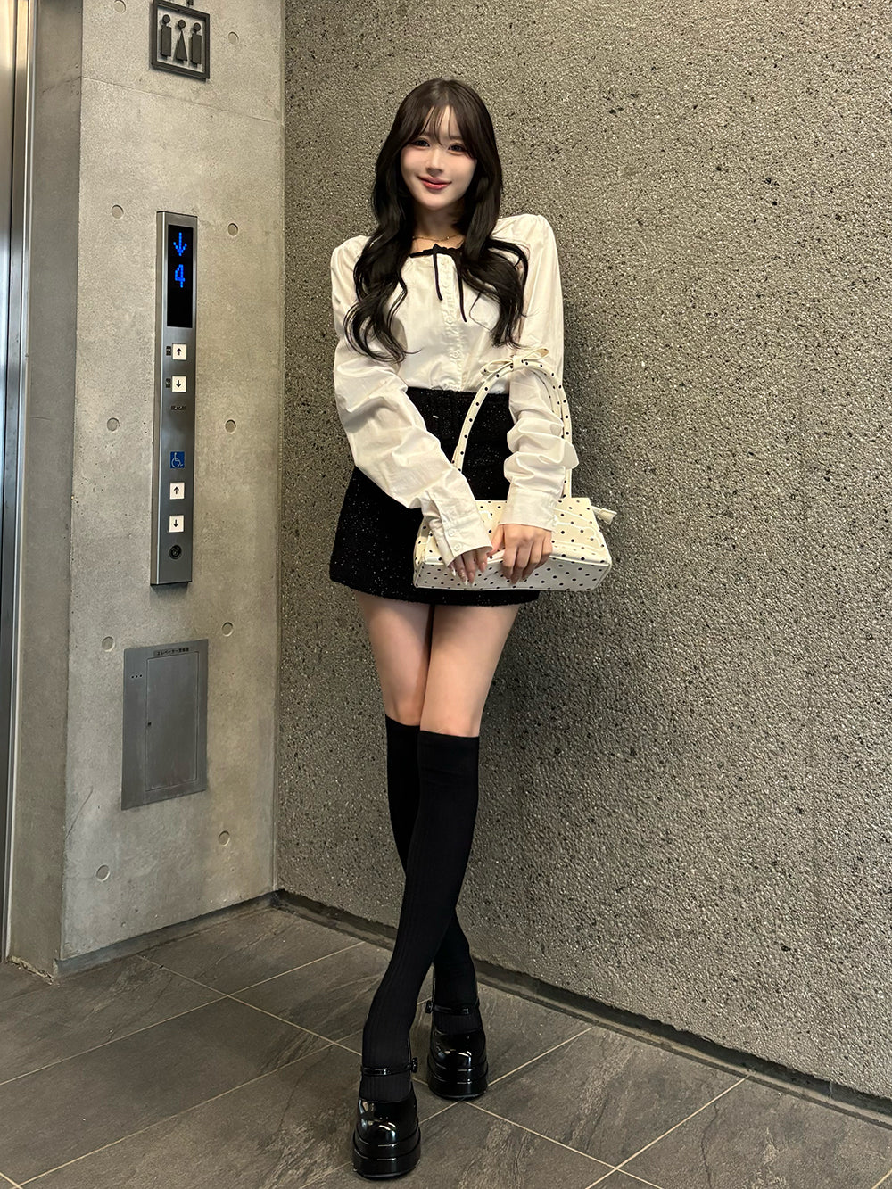 モデル：165cm（着用サイズ：FREE　着用カラー：BLK）