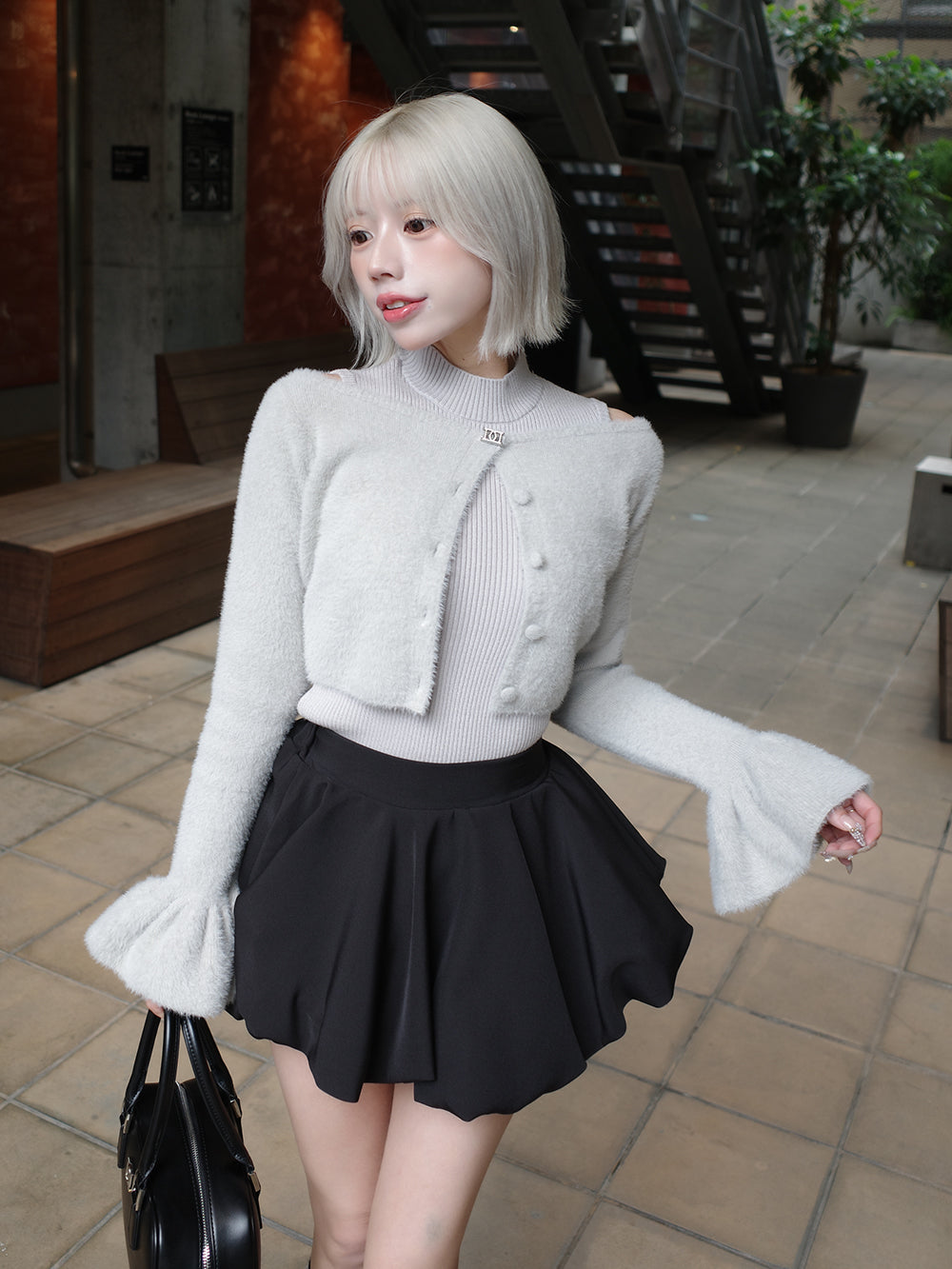 モデル：155cm（着用サイズ：FREE　着用カラー：GRY）