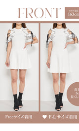 モデル：163cm（着用サイズ：FREE/F-L　着用カラー：IVO）