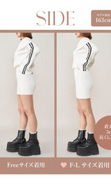 モデル：163cm（着用サイズ：FREE/F-L　着用カラー：WHT）