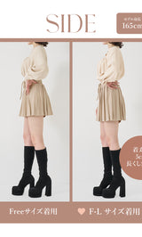 モデル：165cm（着用サイズ：FREE/F-L　着用カラー：IVO）