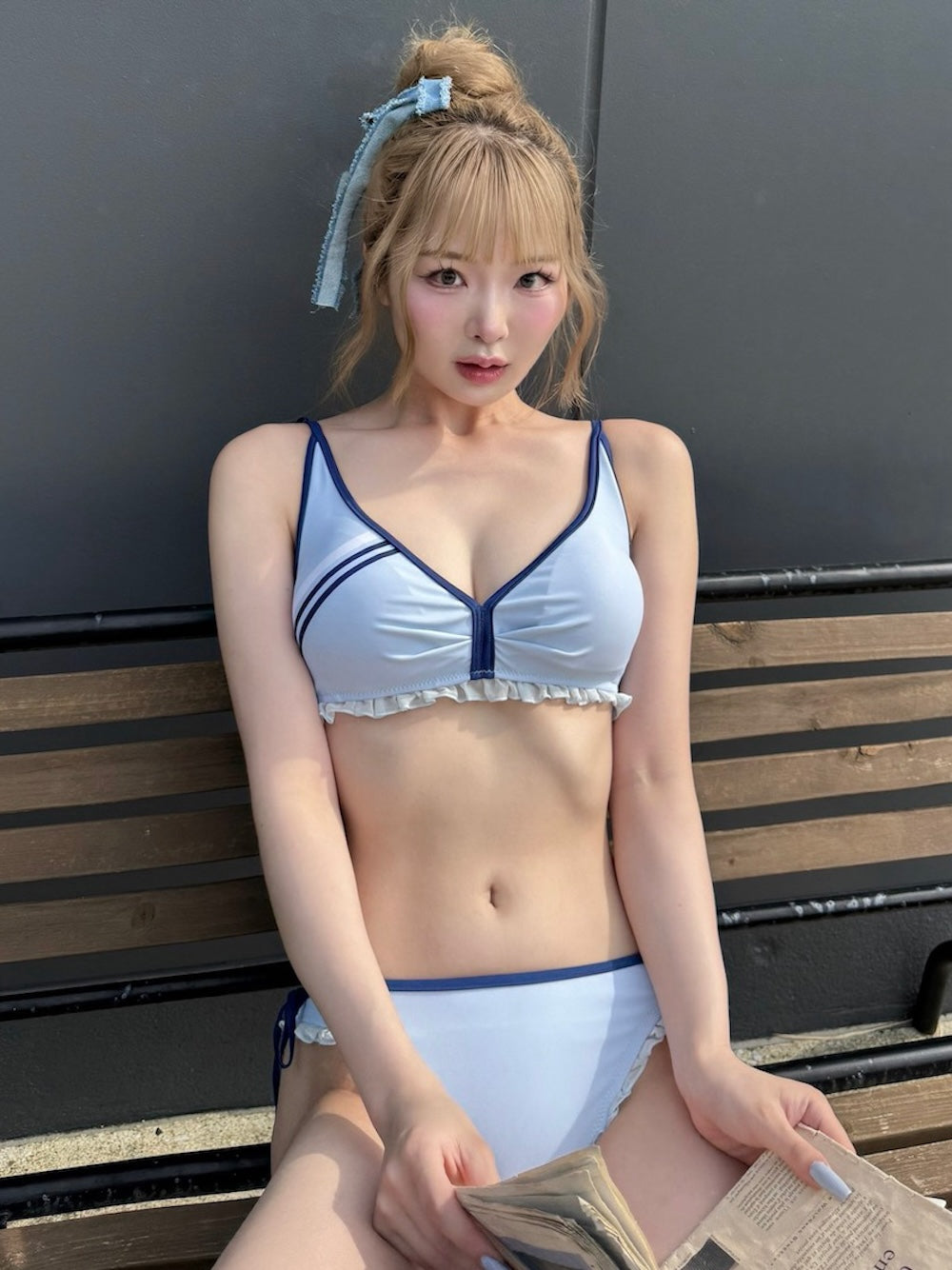 フリルデザインラインビキニ