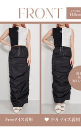 モデル：148cm（着用サイズ：F-S/FREE　着用カラー：BLK）