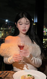 モデル：160cm（着用サイズ：FREE　着用カラー：IVO）