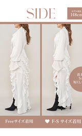 モデル：148cm（着用サイズ：F-S/FREE　着用カラー：WHT）