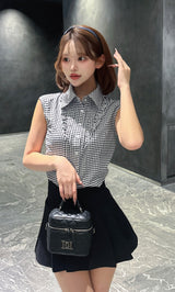 モデル：158cm（着用サイズ：FREE　着用カラー：BLK）