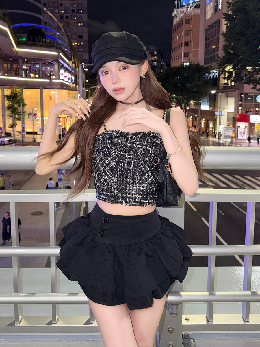 モデル：158cm（着用サイズ：FREE　着用カラー：BLK）