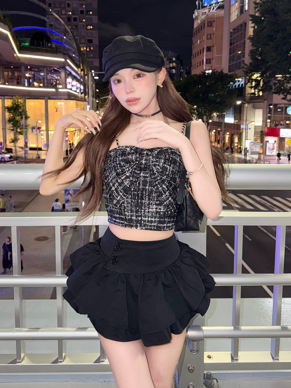 モデル：158cm（着用サイズ：FREE　着用カラー：BLK）