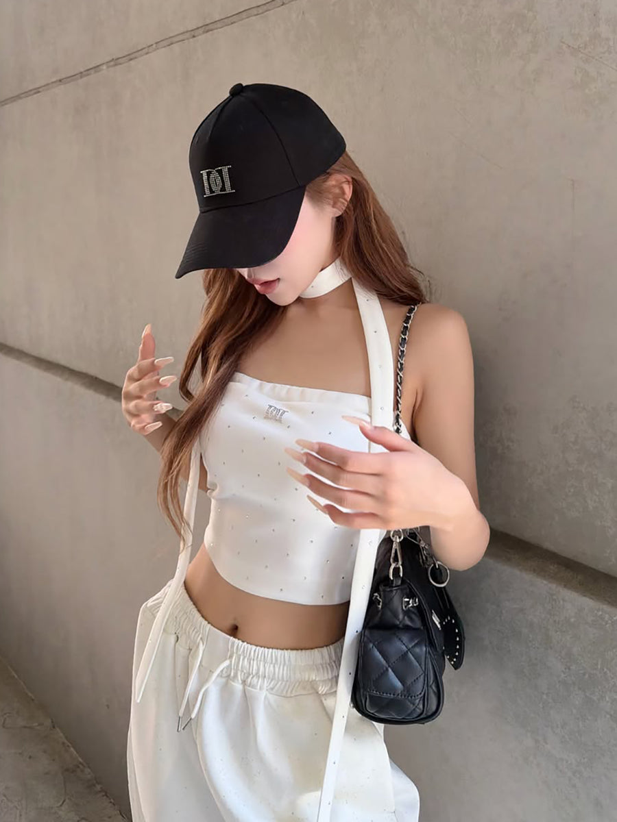 モデル：158cm（着用サイズ：FREE　着用カラー：WHT）